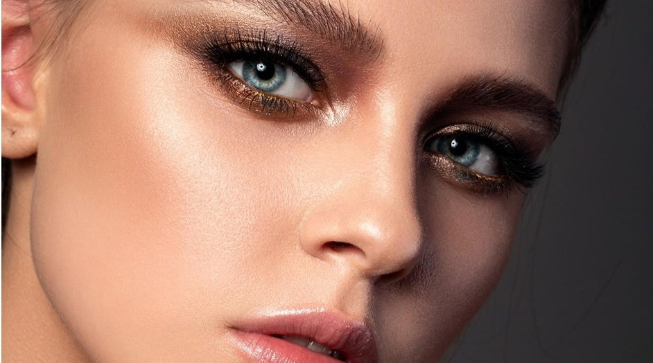 10 продукта за твоя дълготраен грим