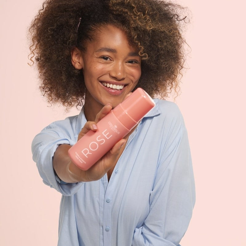 Почистваща, хидратираща и балансираща пяна за лице COCOSOLIS ROSE Clean & Hydrate Face Foam
