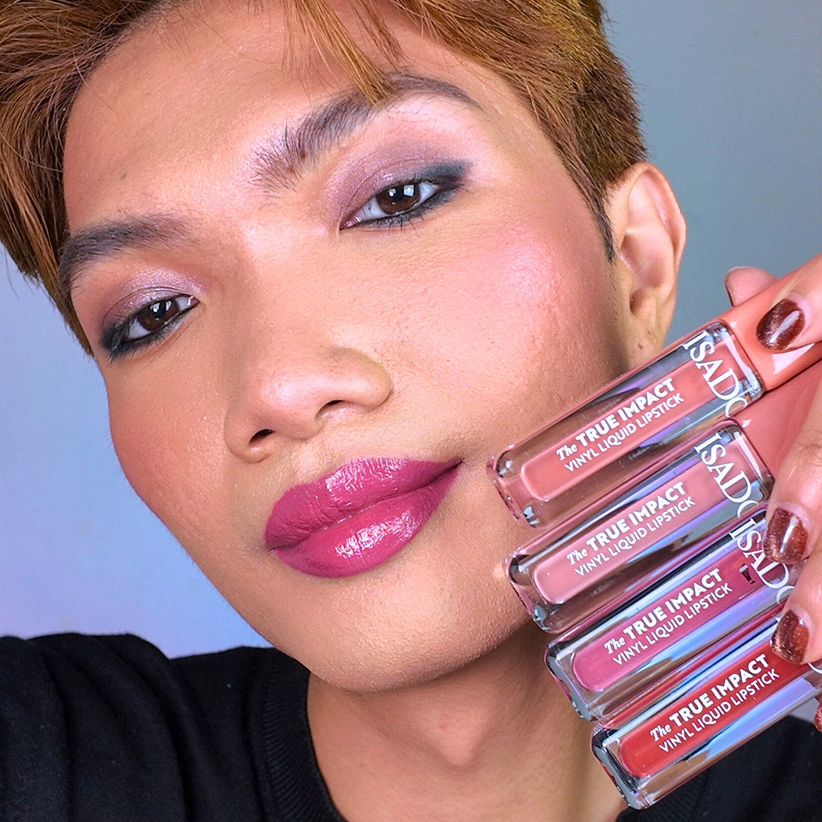 Високопокривно течно червило с интензивен цвят IsaDora The True Impact Vinyl Liquid Lipstick