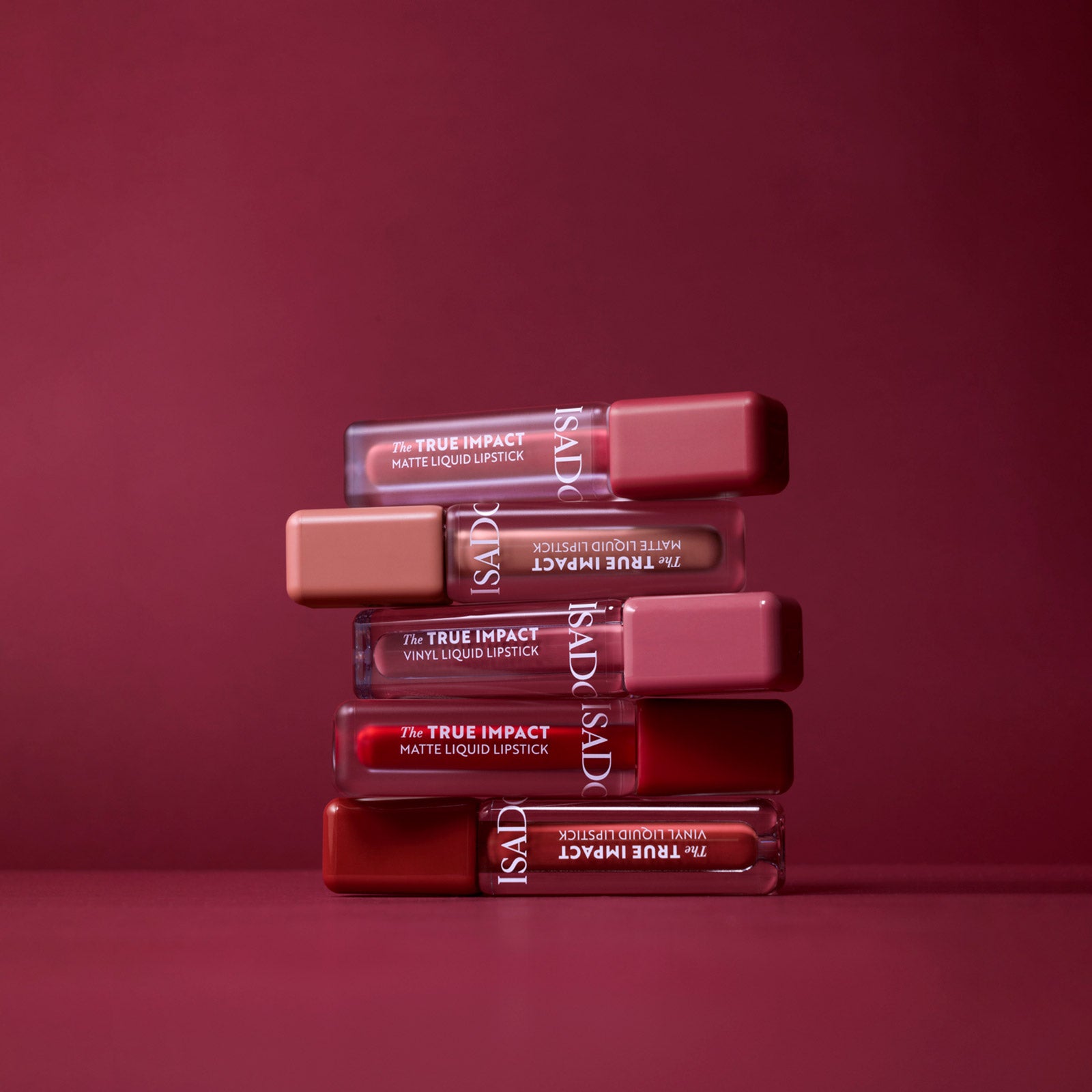 Високопокривно матиращо течно червило с интензивен цвят IsaDora The True Impact Matte Liquid Lipstick