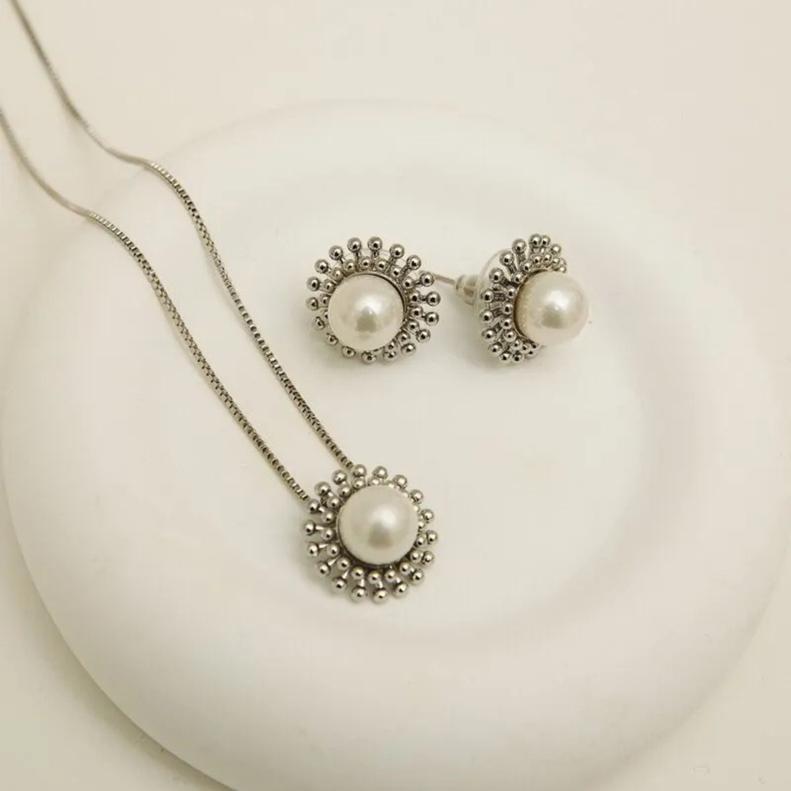 Комплект обеци и колие Inna Mia Collection