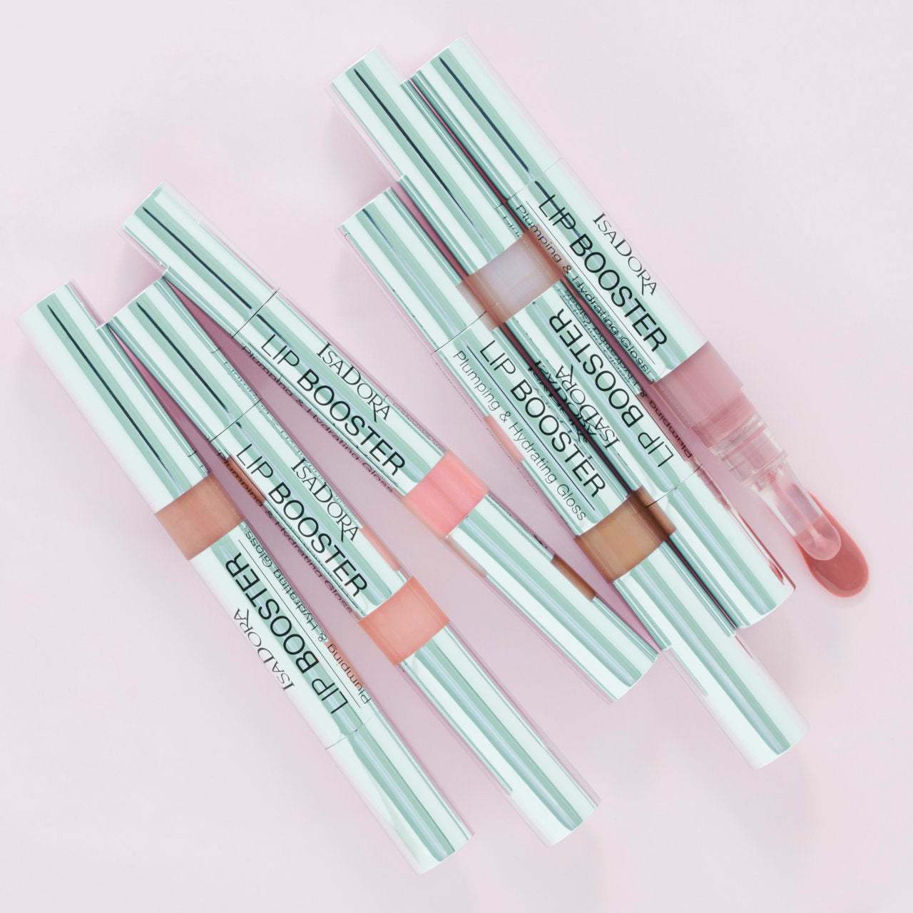 По-обемни устни от всякога с IsaDora Lip Booster