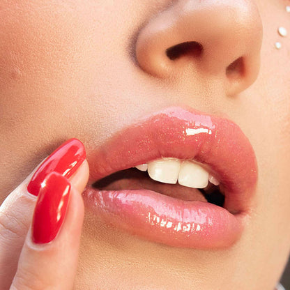 Гланц за бляскави устни BEL LONDON GLOSSY KISS LIPGLOSS