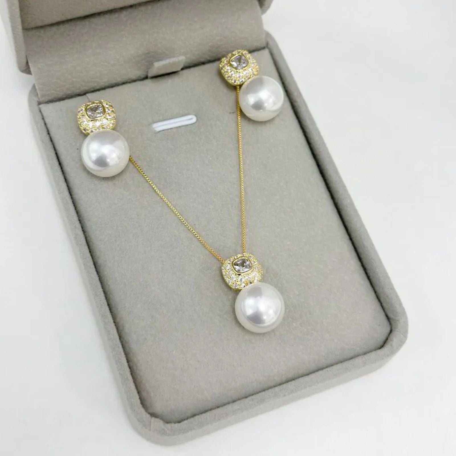 Комплект колие и обеци Salise Mia Collection