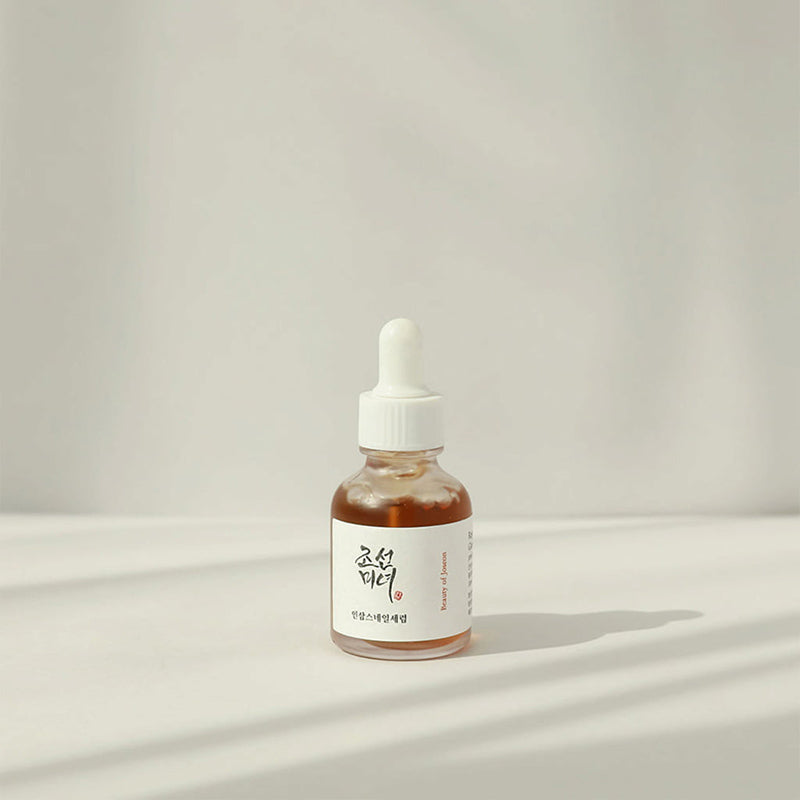 Възстановяващият серум за лице Beauty of Joseon Revive Repair Serum Ginseng + Snail Mucin