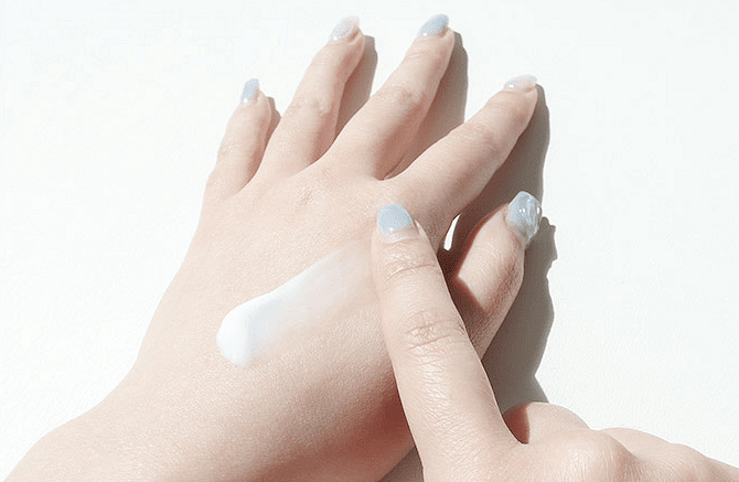 Коригиращ серум за разширени пори и черни точки Chamos Special Pore & Sebum Essence